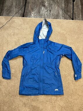 Women’s GoLite Pertex Shield Rain Jacket Size Medium